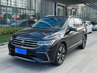 2022年8月 大眾 途觀L 改款 330TSI 自動(dòng)兩驅(qū)R-Line越享版圖片