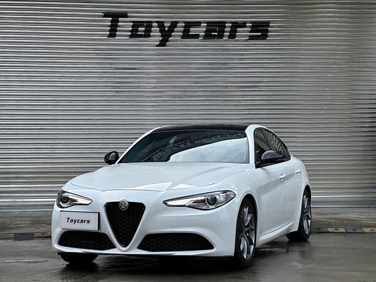 阿爾法·羅密歐 Giulia  2017款 2.0T 200HP 豪華版圖片