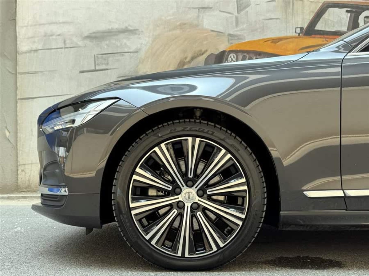 沃爾沃 S90  2022款 B5 智遠(yuǎn)豪華版圖片