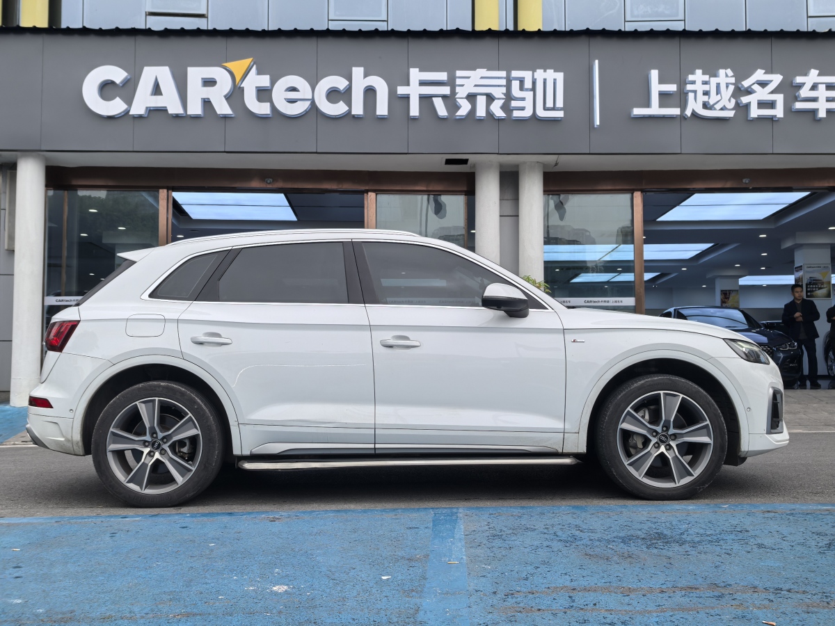 2021年7月奧迪 奧迪Q5L  2021款 45 TFSI 豪華動感型