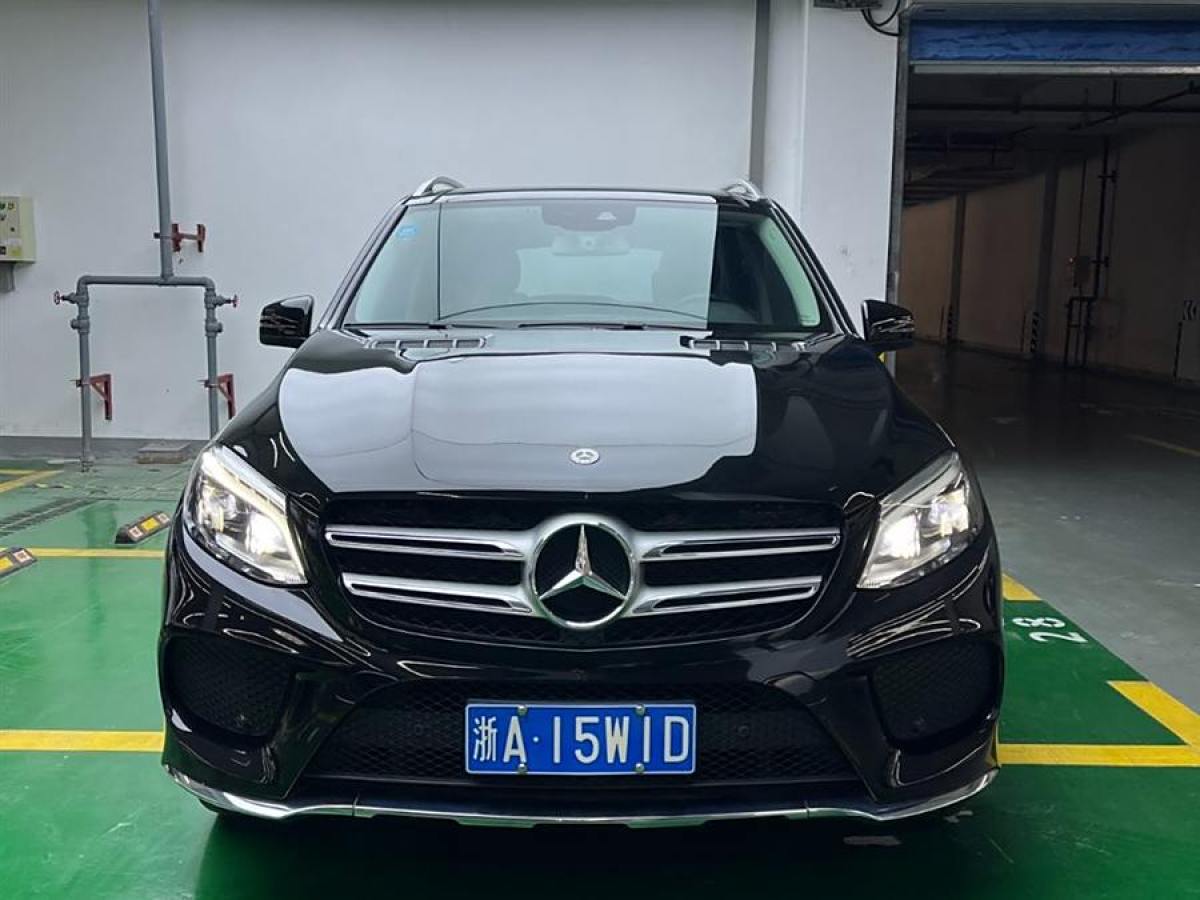 奔馳 奔馳GLE  2018款 GLE 320 4MATIC 動感型臻藏版圖片