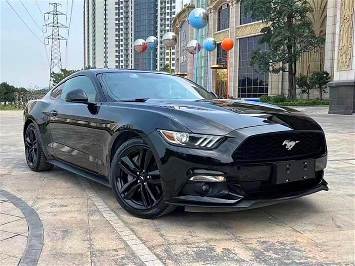 2016年9月福特 Mustang  2015款 2.3T 性能版