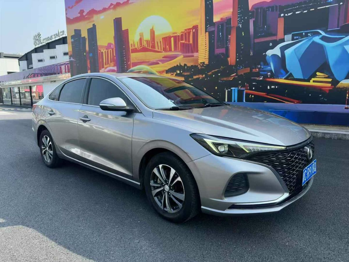 長(zhǎng)安 逸動(dòng)  2020款 PLUS 百萬版 1.6L GDI CVT精英型圖片