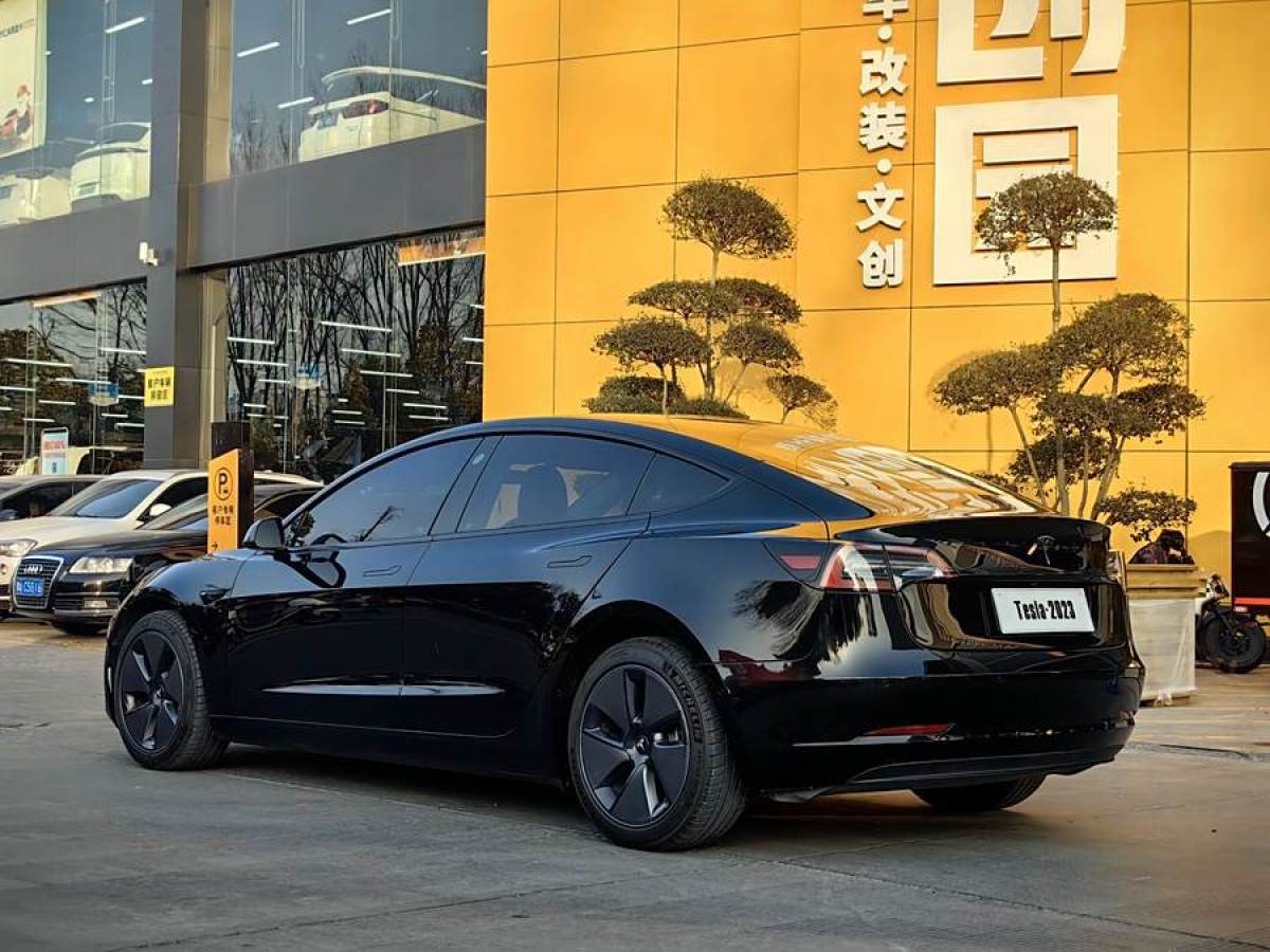 特斯拉 Model Y  2022款 改款 后輪驅(qū)動版圖片