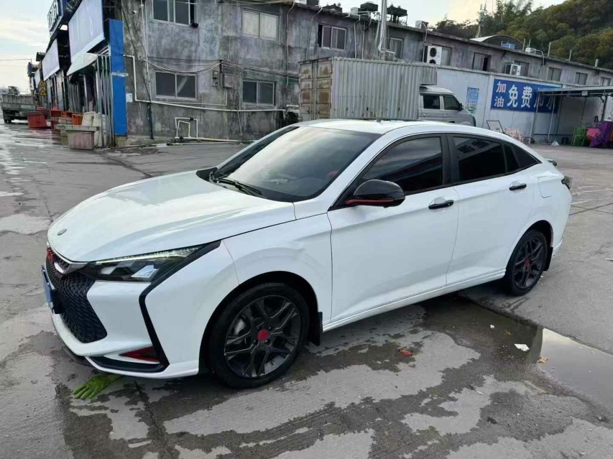 東風(fēng)風(fēng)神 奕炫  2022款 230T 自動虎嘯版圖片