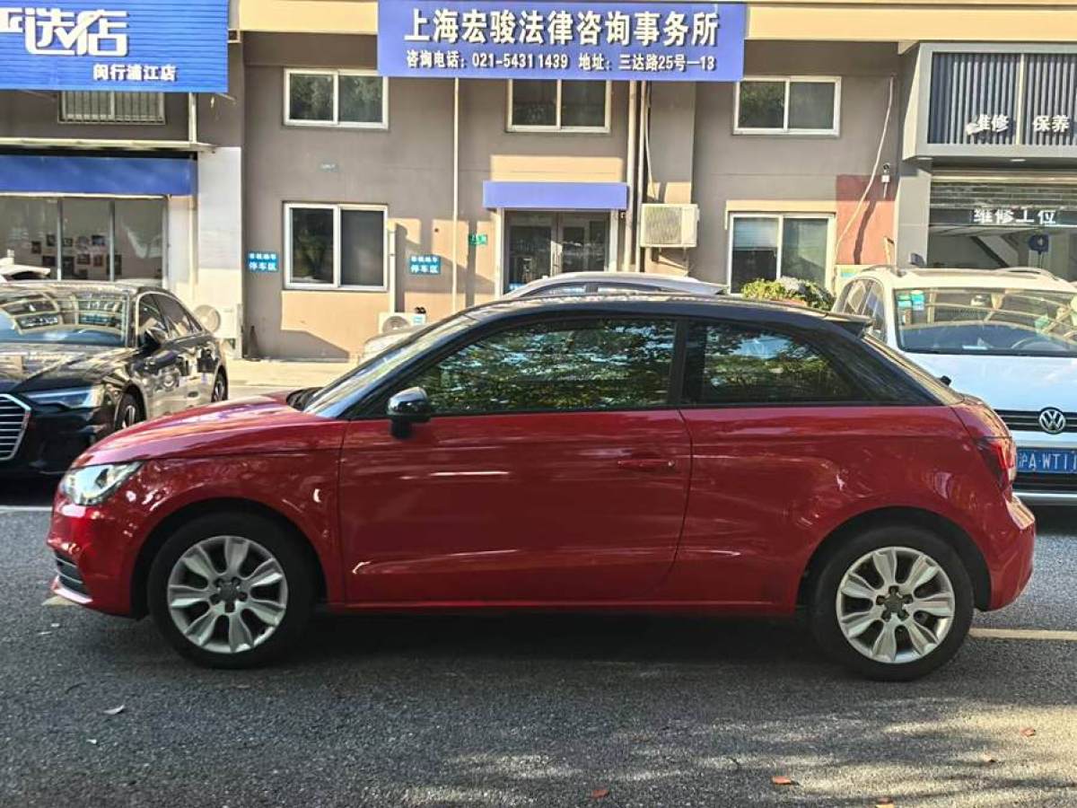 奧迪 奧迪A1  2014款 30 TFSI 技術(shù)型圖片