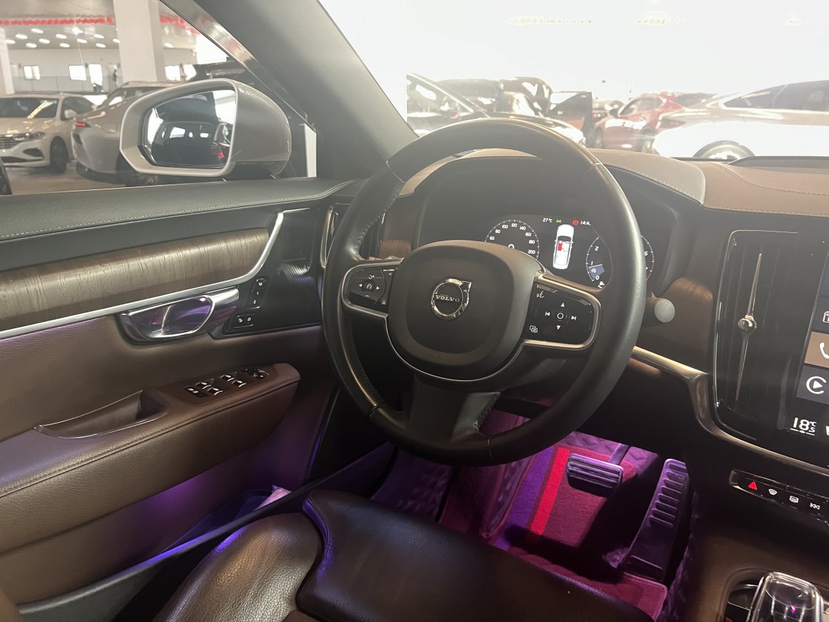 沃爾沃 S90  2021款 B5 智遠豪華版圖片