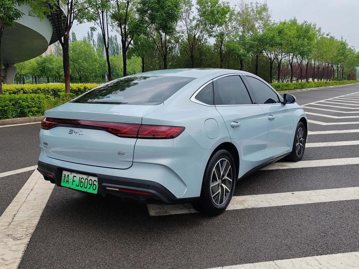 比亞迪 秦L  2024款 DM-i 120KM領(lǐng)先型圖片