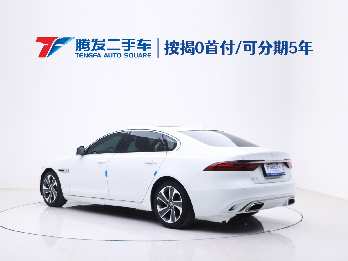 捷豹 XFL  2022款 XFL 2.0T P200 兩驅(qū)精英豪華版圖片