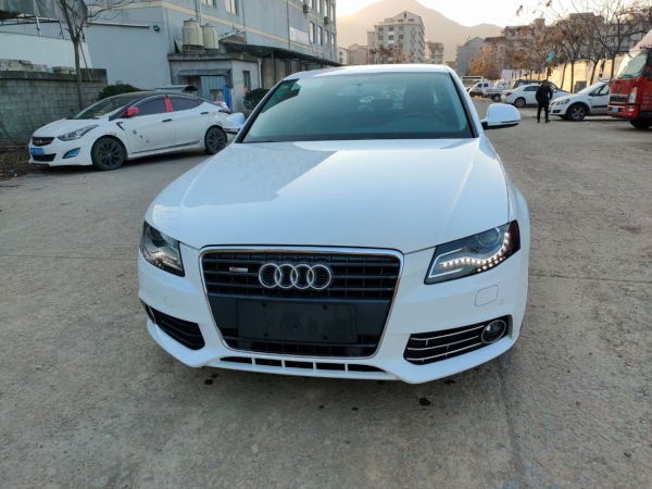 奥迪 奥迪A4L  2009款 2.0 TFSI 豪华型