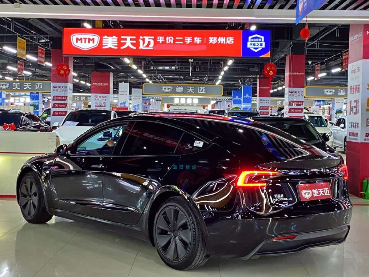 特斯拉 Model 3  2023款 煥新版 后輪驅(qū)動圖片
