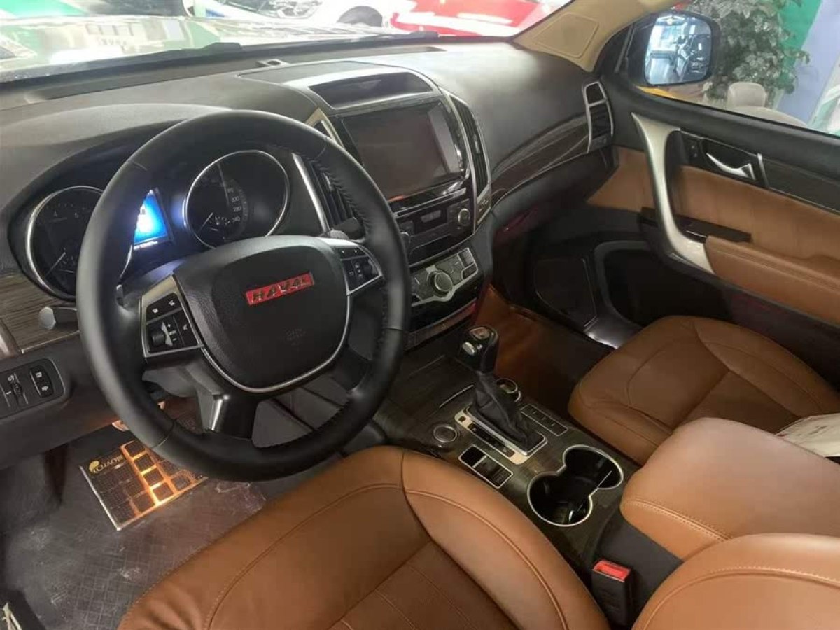 哈弗 H9  2015款 2.0T 四驅(qū)標(biāo)準(zhǔn)型 7座圖片