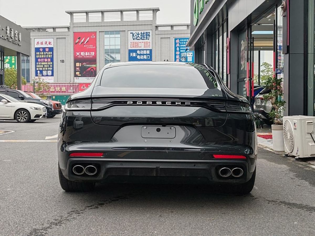 保時(shí)捷 Panamera  2023款 改款 Panamera 2.9T 鉑金版圖片