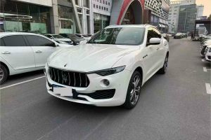 Levante 玛莎拉蒂 3.0T 经典版