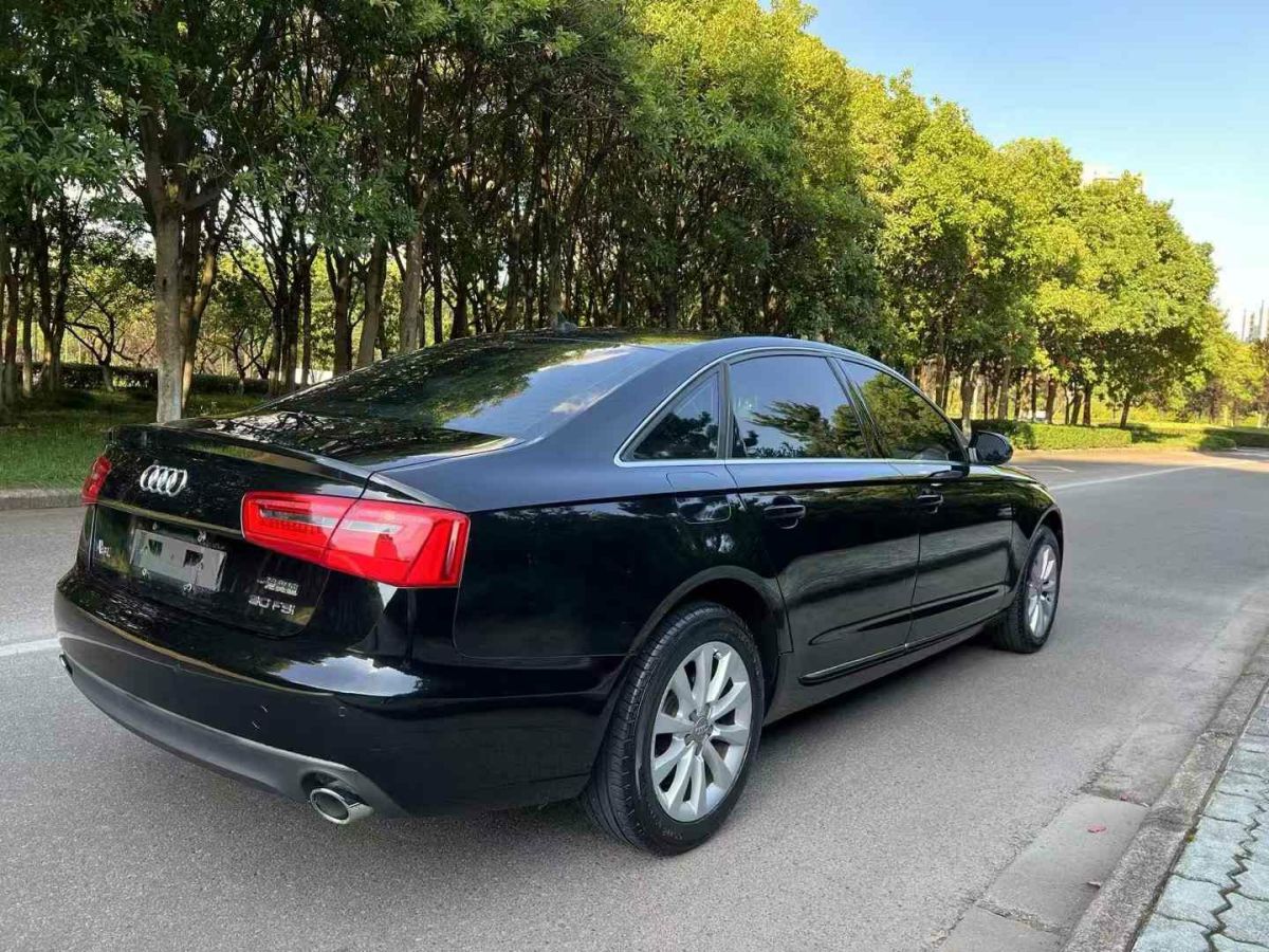 奧迪 奧迪A6L  2012款 A6L 2.8FSI 35FSI Quattro豪華型圖片