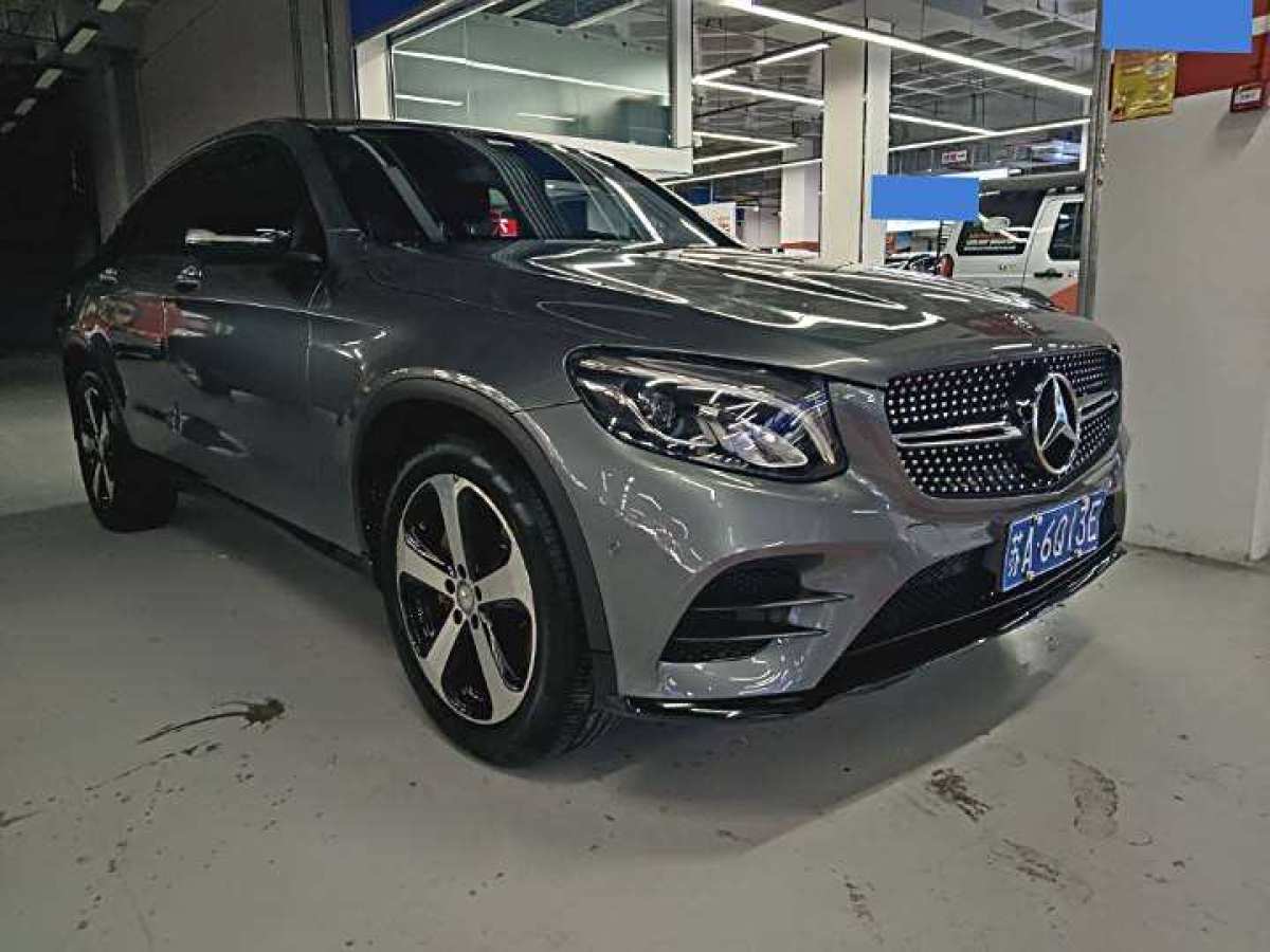 奔馳 奔馳GLC  2022款 改款 GLC 300 4MATIC 轎跑SUV圖片