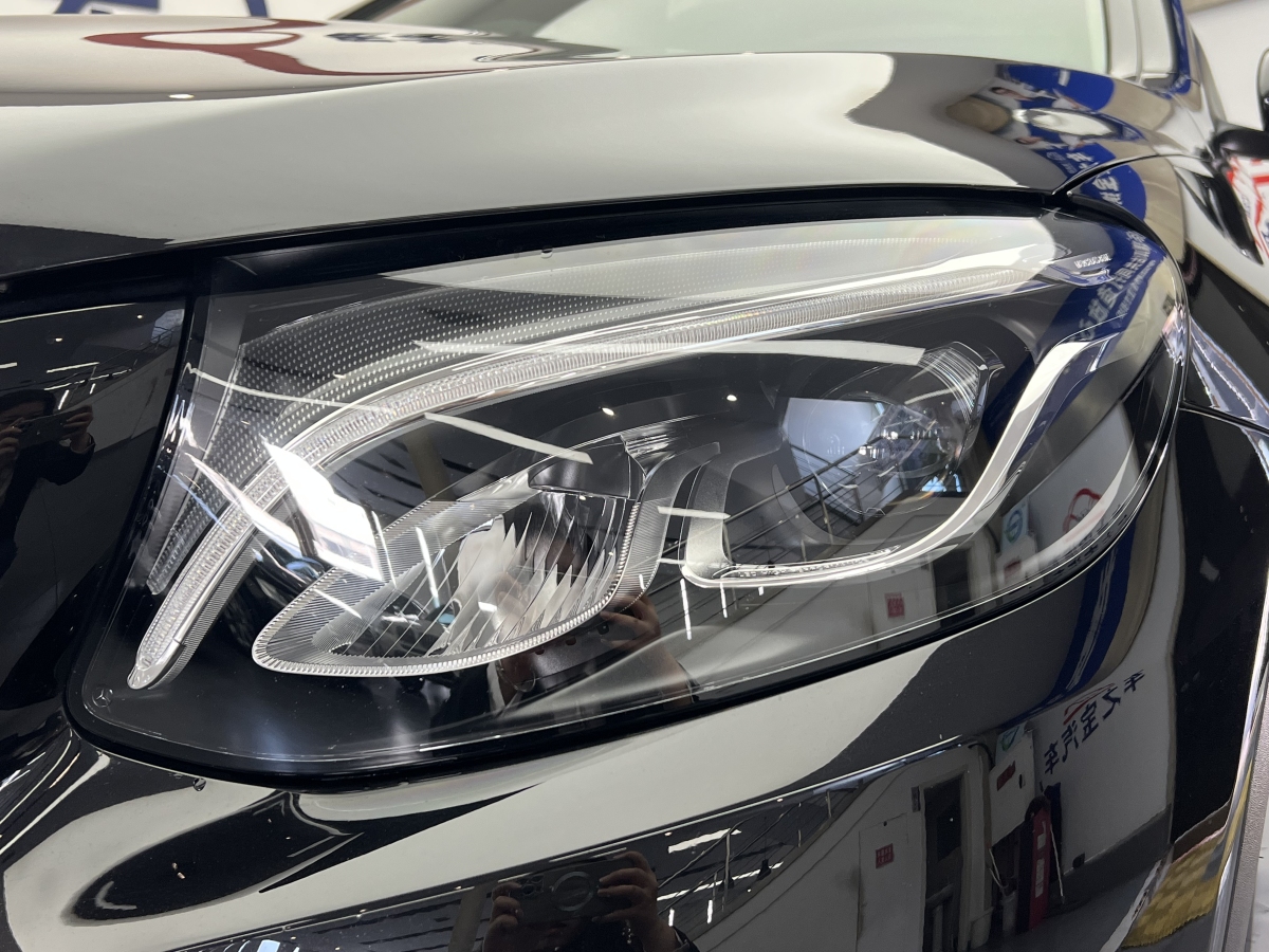 奔驰 奔驰GLC  2019款 GLC 200 L 4MATIC图片