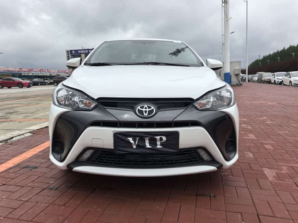豐田 YARiS L 致炫  2020款 1.5L CVT領(lǐng)先版圖片