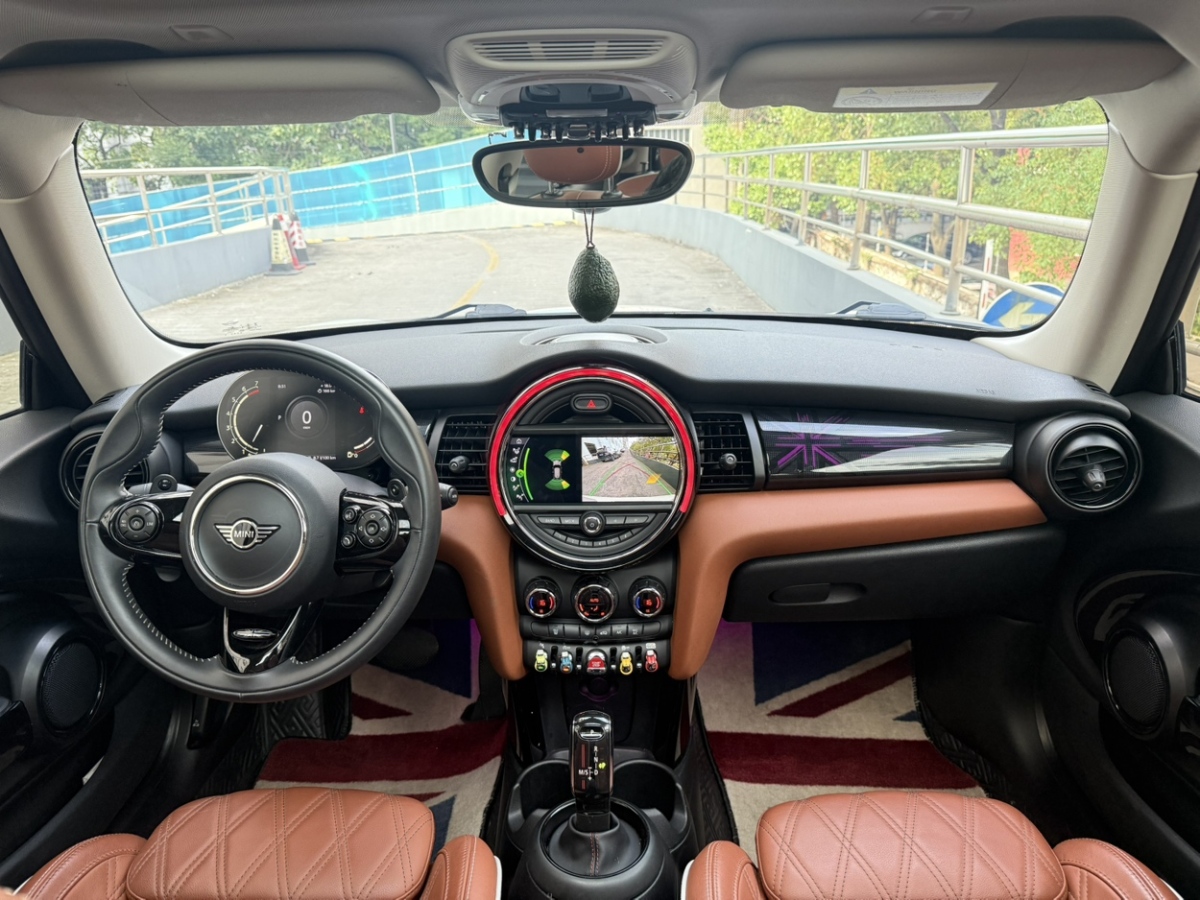 MINI MINI  2021款 2.0T COOPER S 艺术家图片