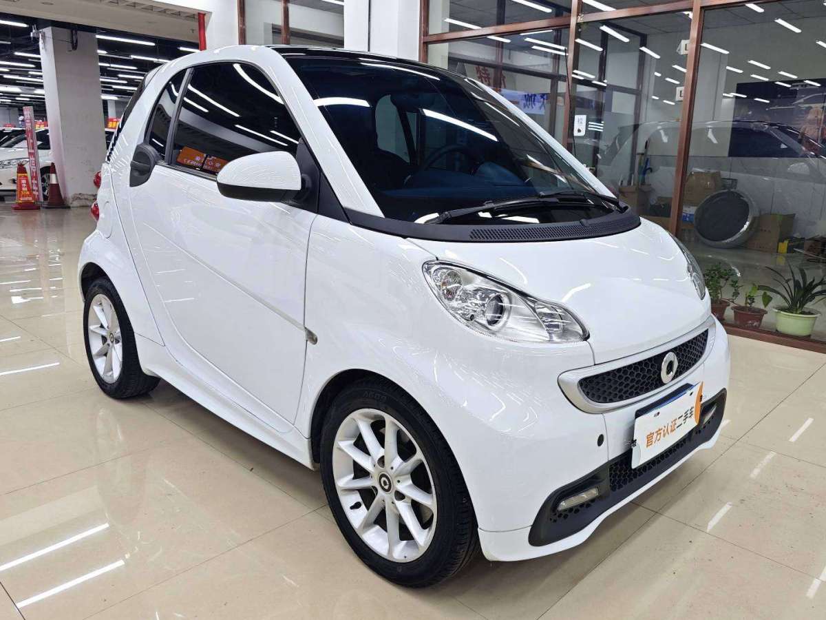 smart fortwo  2012款 1.0 MHD 硬頂激情版圖片