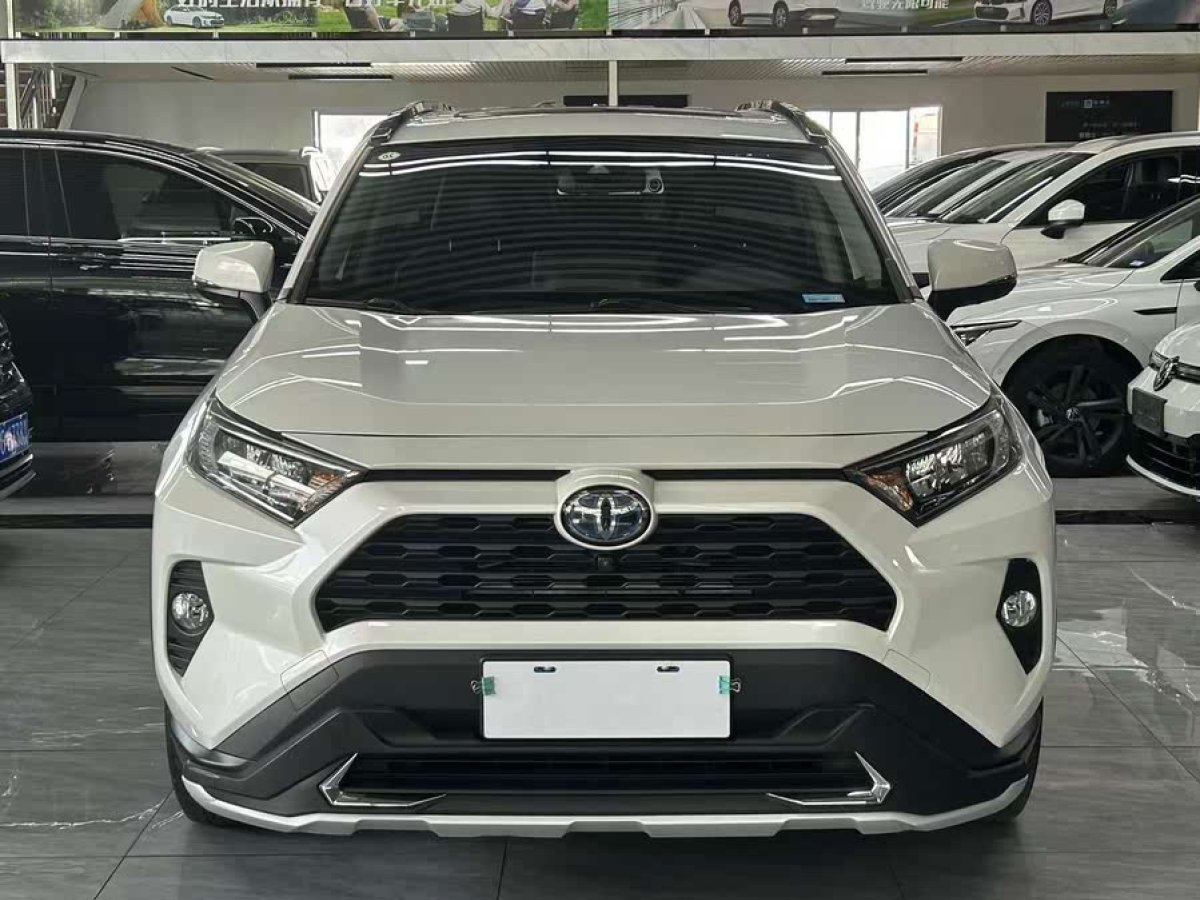 豐田 RAV4榮放  2023款 雙擎 2.5L E-CVT四驅(qū)精英Plus版圖片