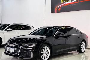 奥迪A6L 奥迪 45 TFSI 臻选动感型