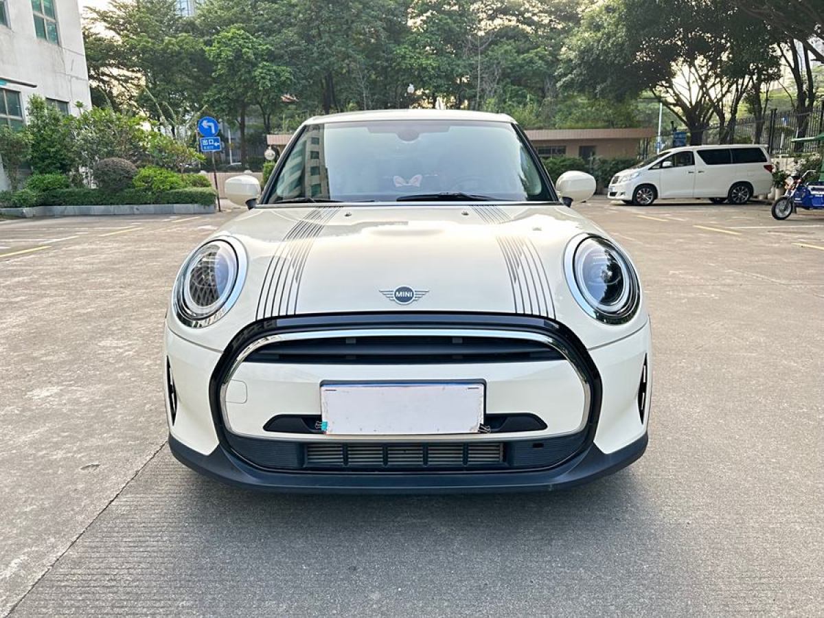 2022年2月MINI MINI  2022款 改款 1.5T ONE 五門版PLUS