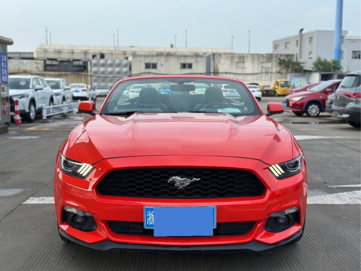 2016年12月福特 Mustang  2016款 2.3T 運動版