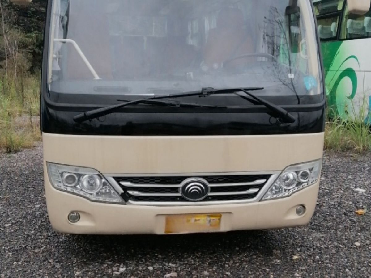 19座宇通6609中型車圖片