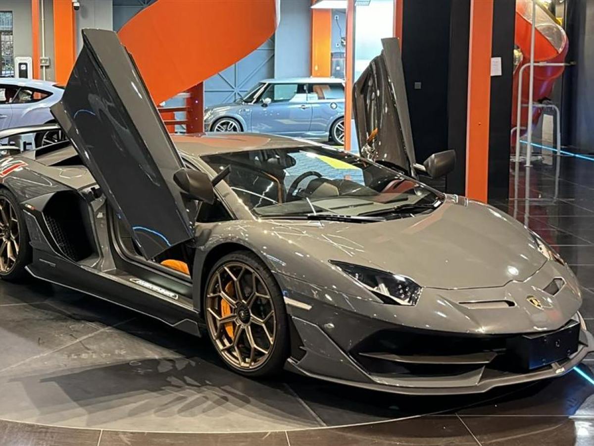 蘭博基尼 Aventador  2019款 Aventador SVJ圖片