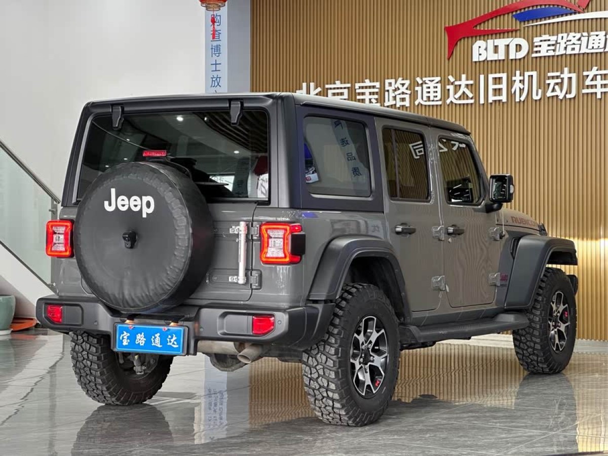 Jeep 牧馬人  2024款 2.0T 羅賓漢四門版圖片