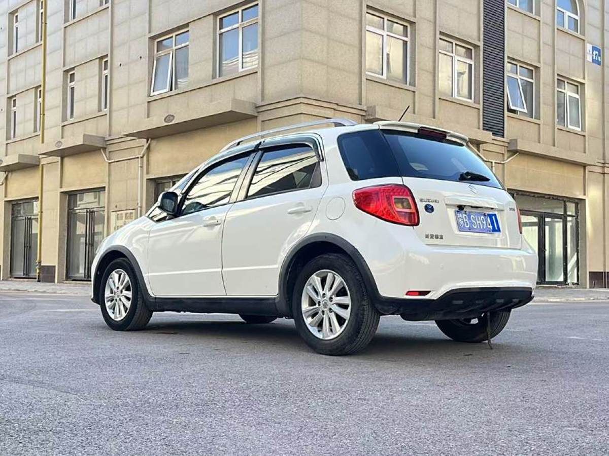 鈴木 天語 SX4  2013款 1.6L 自動酷銳型圖片