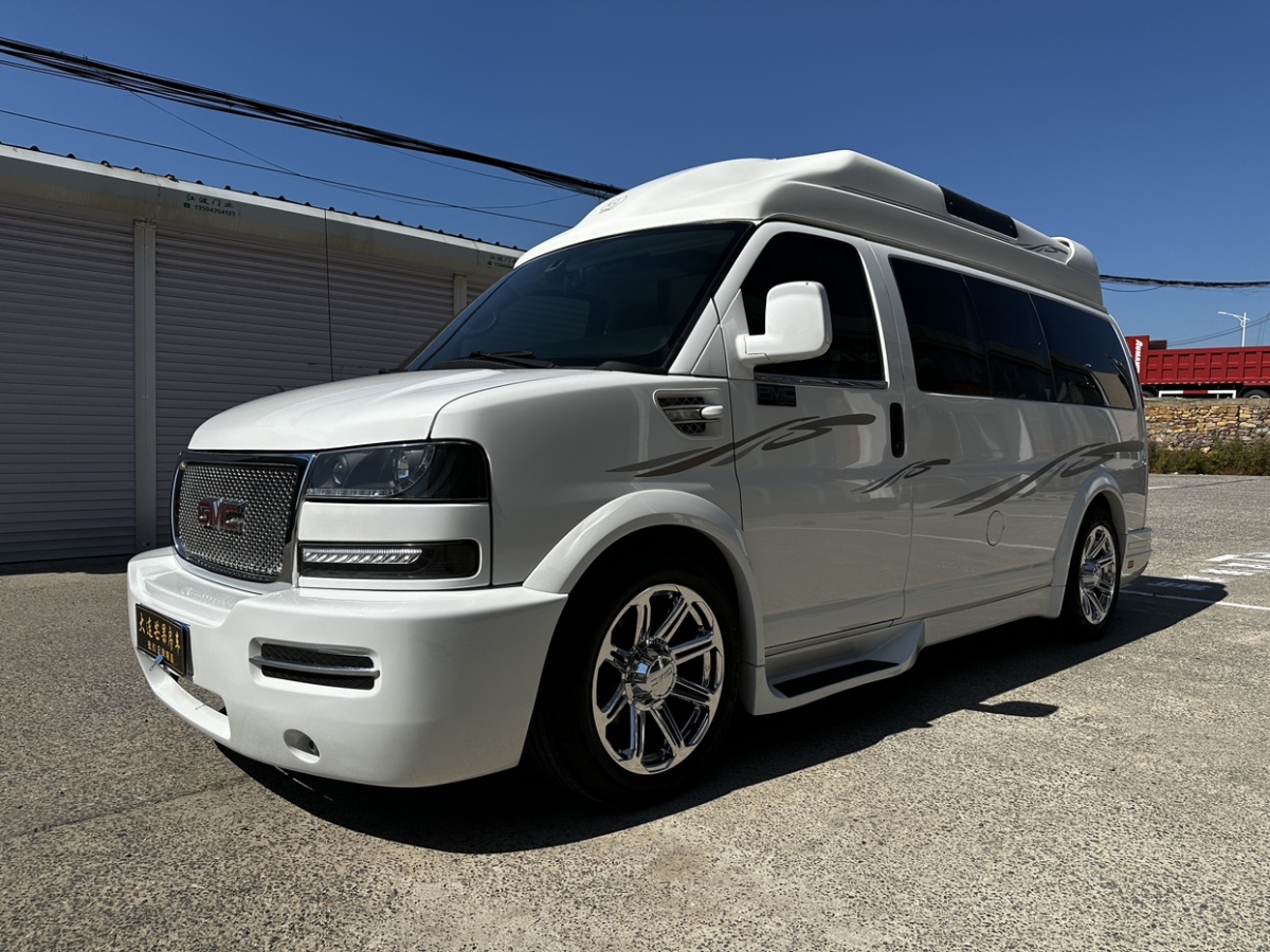 GMC SAVANA  2016款 5.3L G660S 四驅(qū)雅尊天幕版圖片