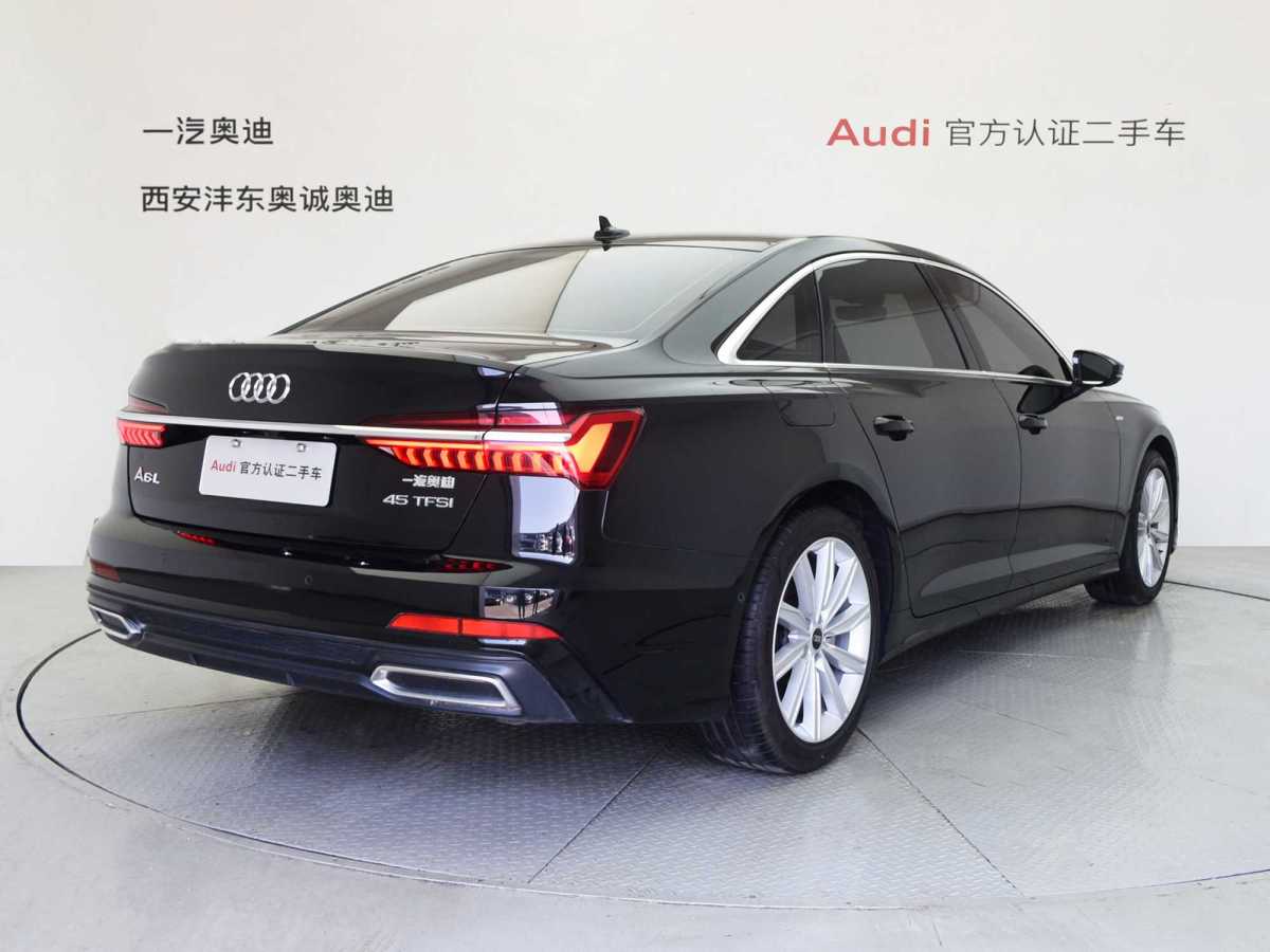 2022年8月奧迪 奧迪A6L  2022款 45 TFSI 臻選動感型