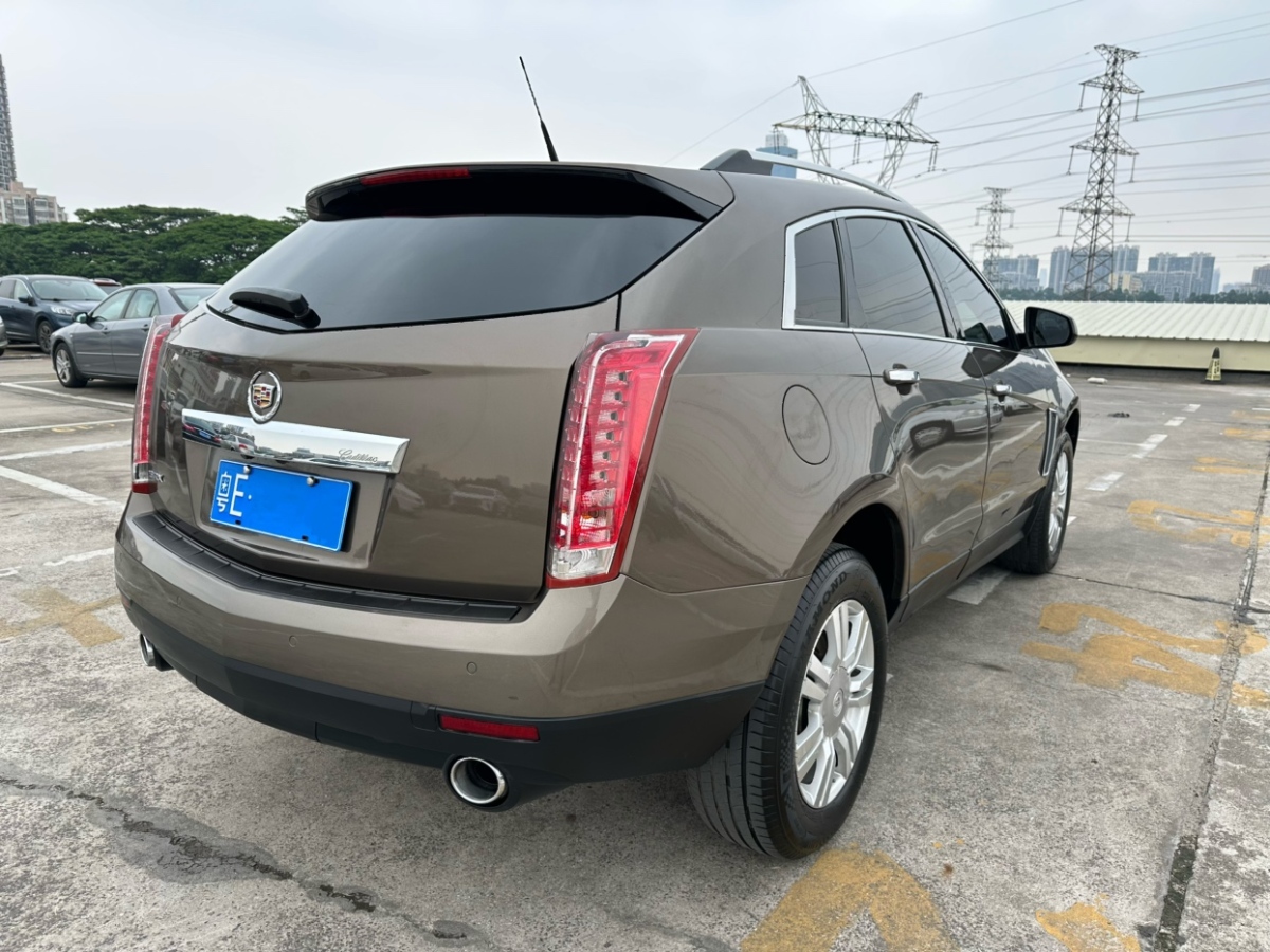 凱迪拉克 SRX  2015款 3.0L 精英型圖片