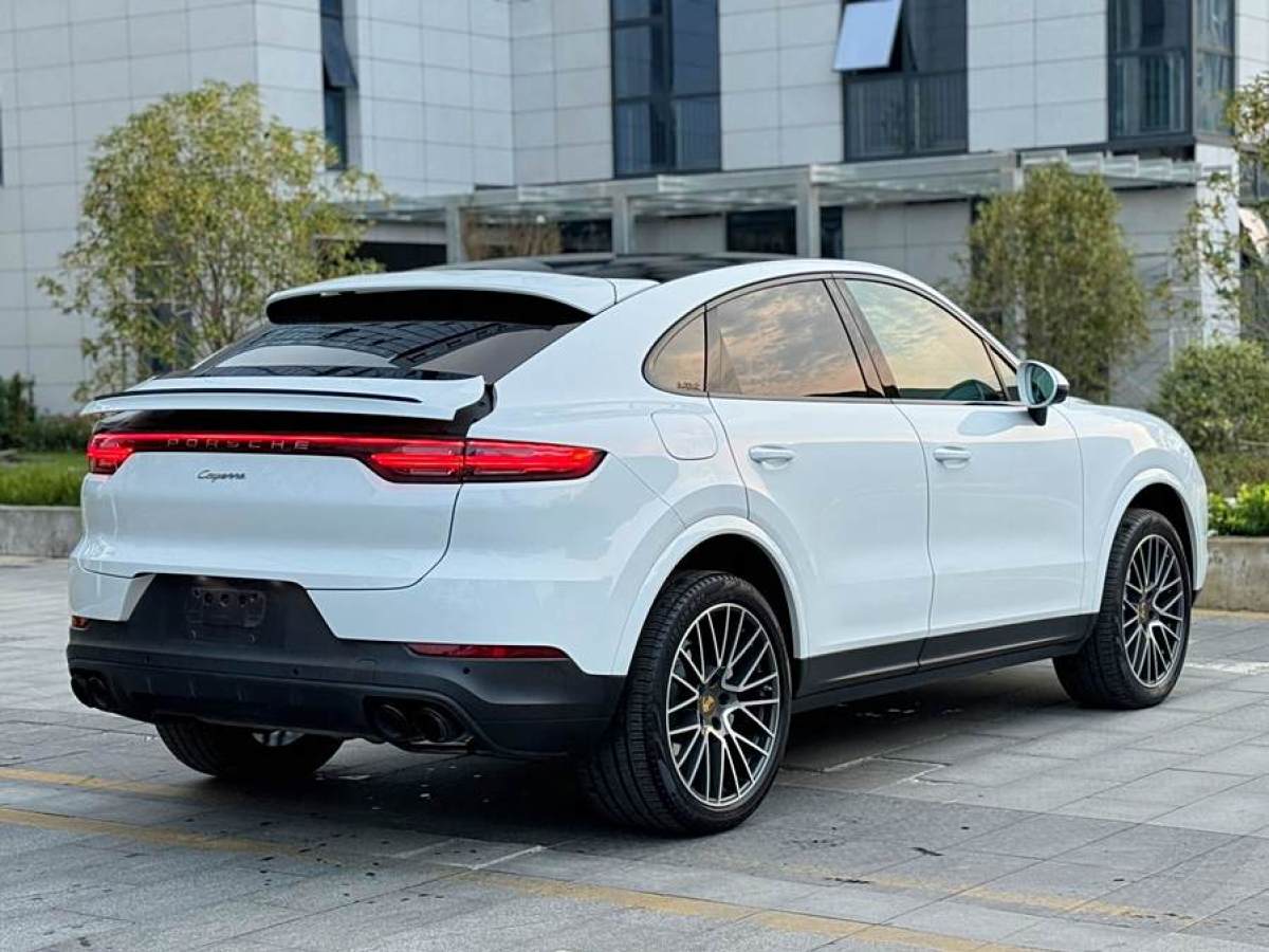 2020年10月保時(shí)捷 Cayenne  2019款 Cayenne Coupé 3.0T