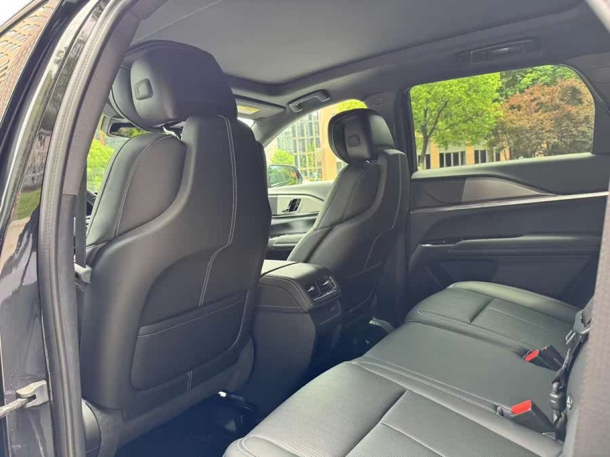 凱迪拉克 XT5  2025款 2.0T 豪華型圖片