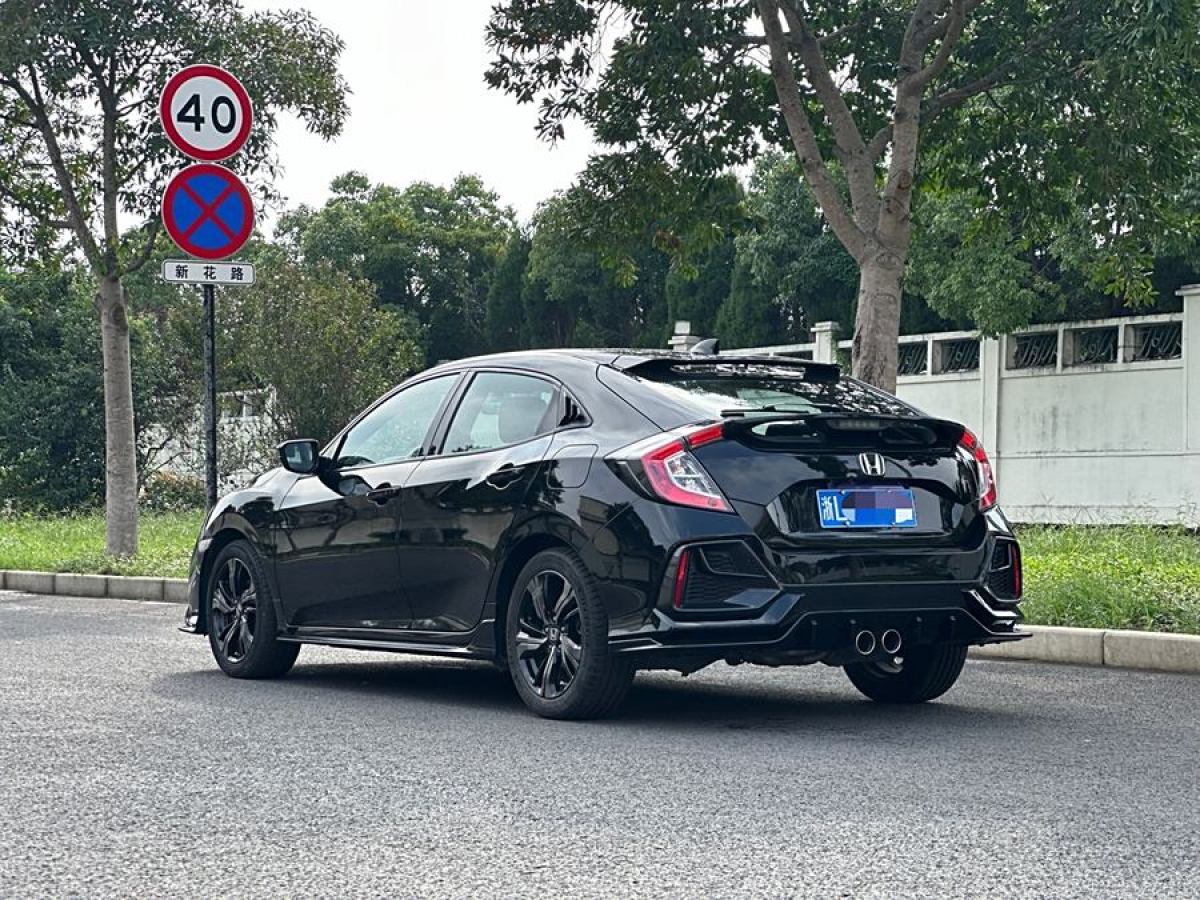 本田 思域  2021款 HATCHBACK 220TURBO CVT潮酷控圖片