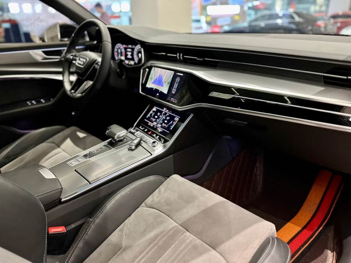 奧迪 奧迪A6L  2023款 改款 45 TFSI 臻選動感型圖片