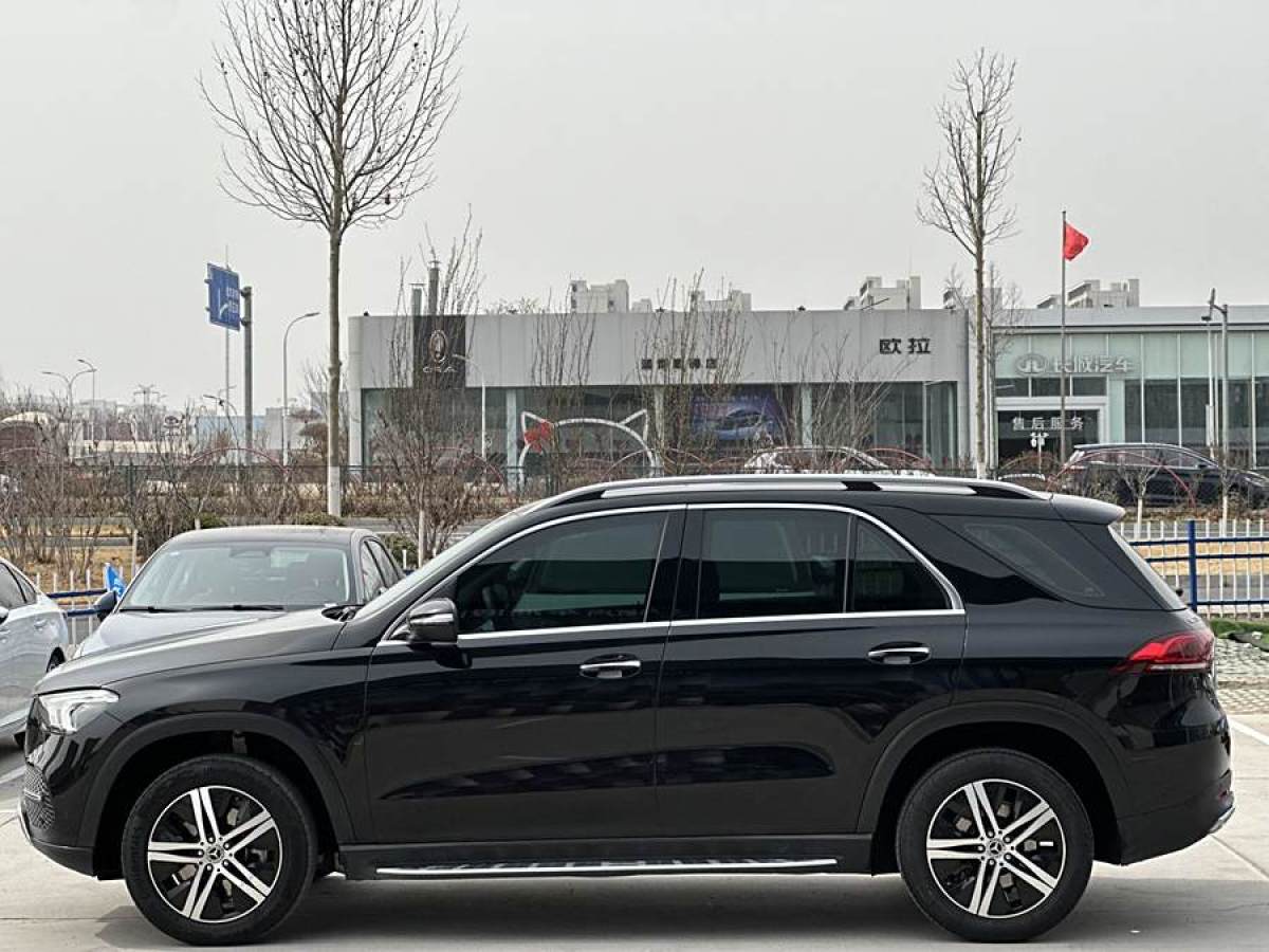 奔馳 奔馳GLE  2020款 改款 GLE 350 4MATIC 動(dòng)感型圖片