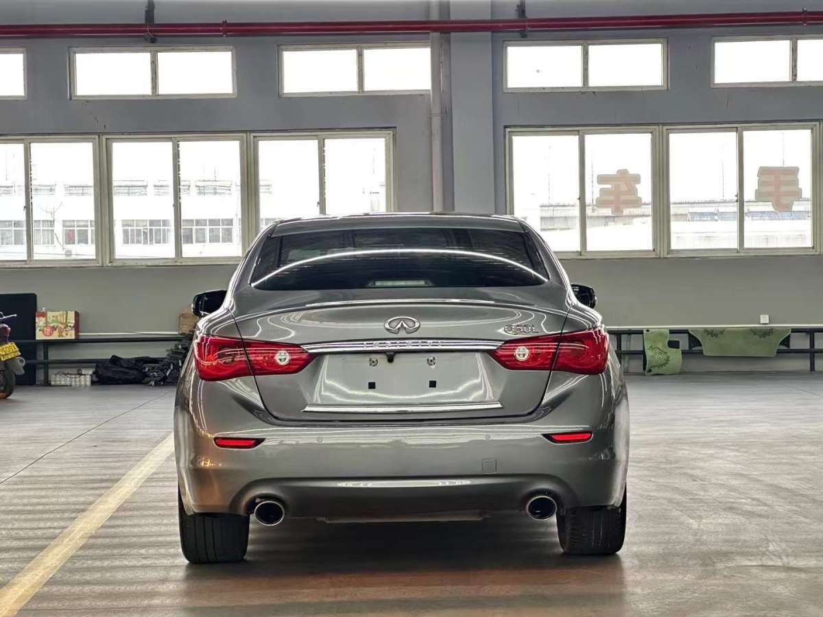 2015年07月英菲尼迪 Q50L  2015款 2.0T 运动版