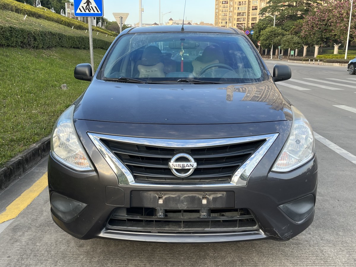 日產(chǎn) 陽(yáng)光  2015款 1.5XE CVT舒適版圖片