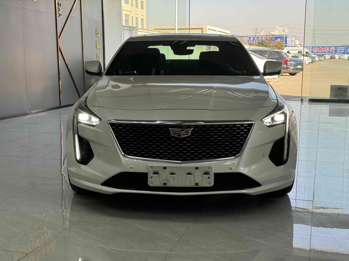 凱迪拉克 CT6  2022款 28T 豪華型圖片