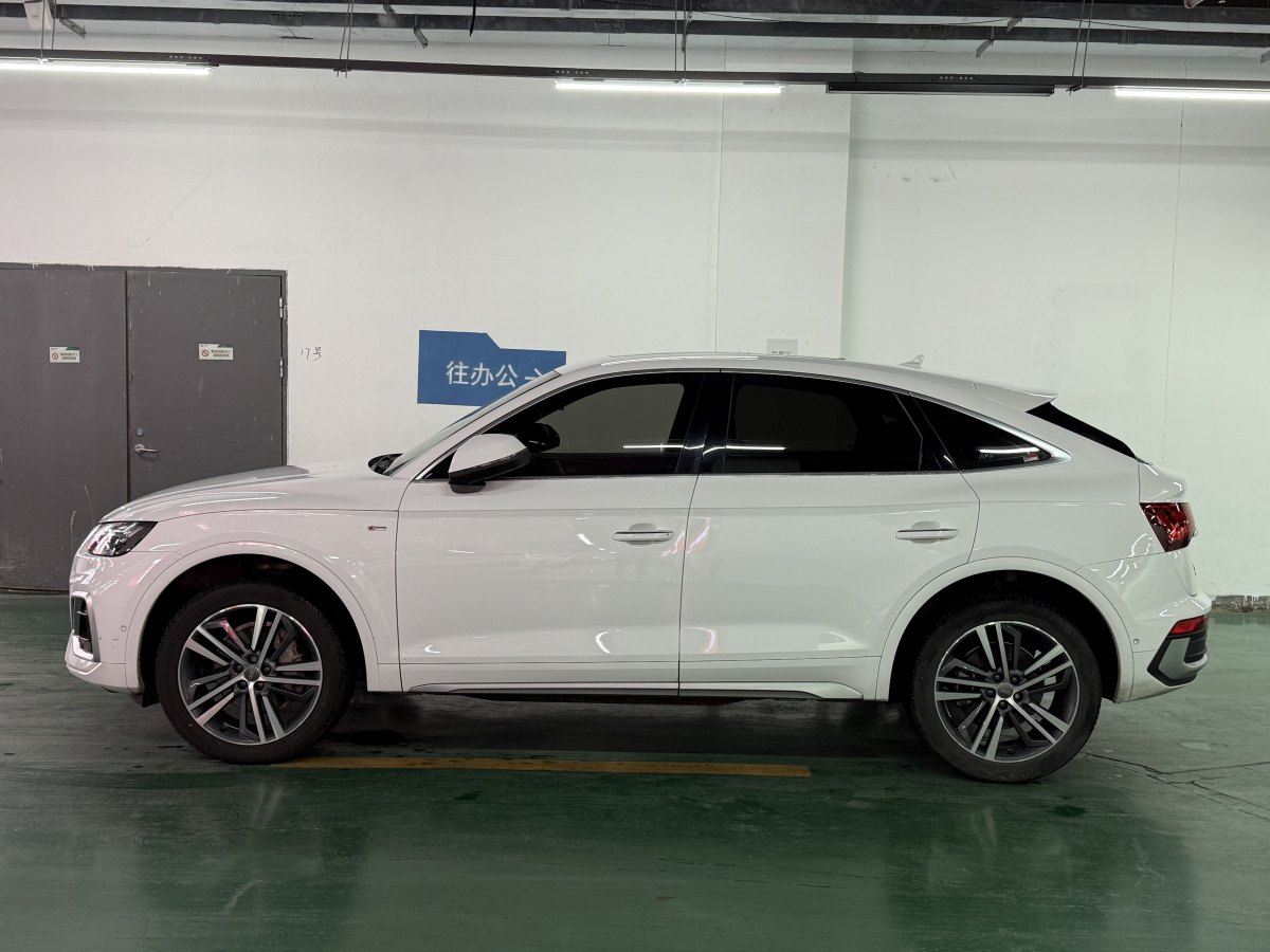 奧迪 奧迪Q5L Sportback  2022款 改款 40 TFSI 豪華型圖片