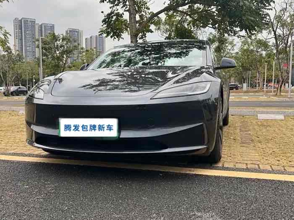 特斯拉 Model Y  2022款 改款 后輪驅(qū)動(dòng)版圖片