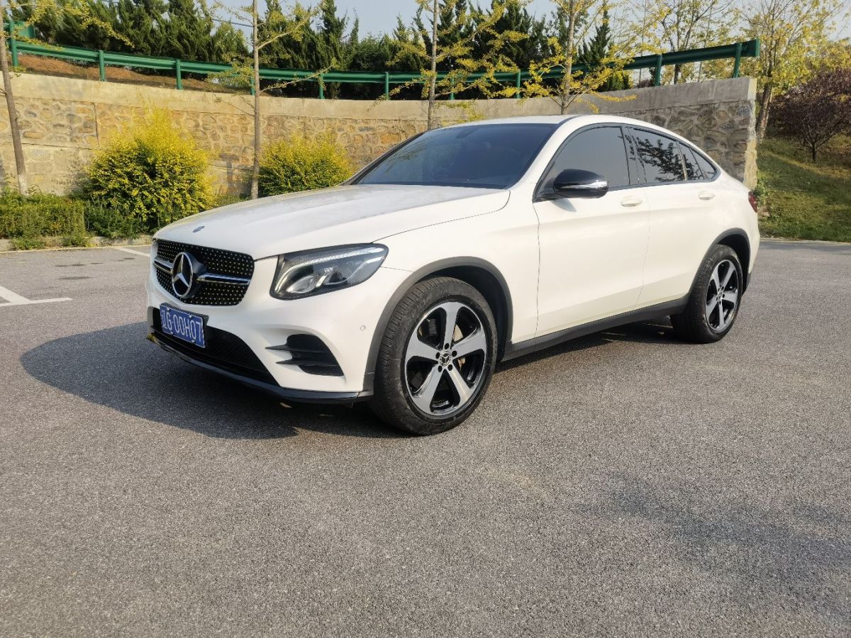 奔馳 奔馳glc 2023款 glc 260 4matic 轎跑suv圖片