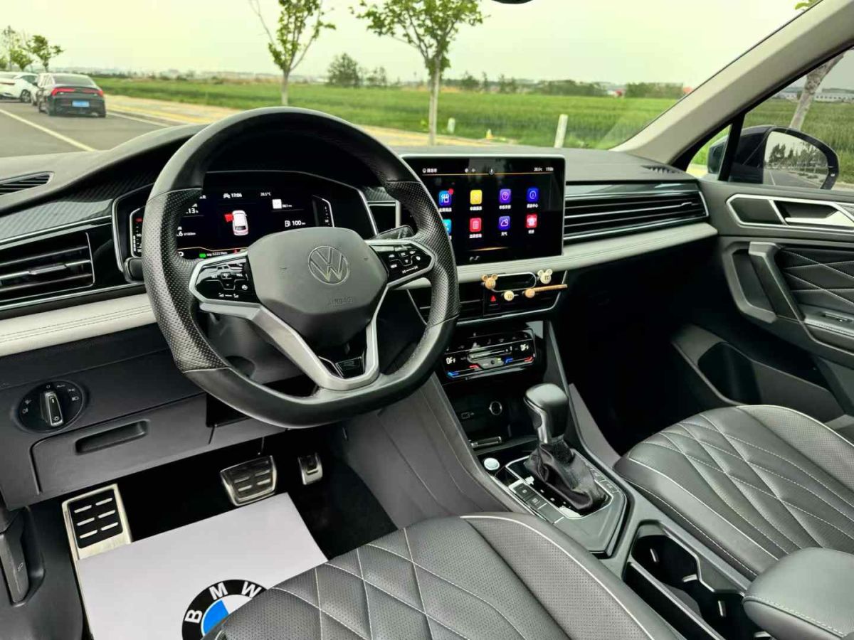 大眾 途觀L  2022款 330TSI 自動兩驅R-Line旗艦版圖片