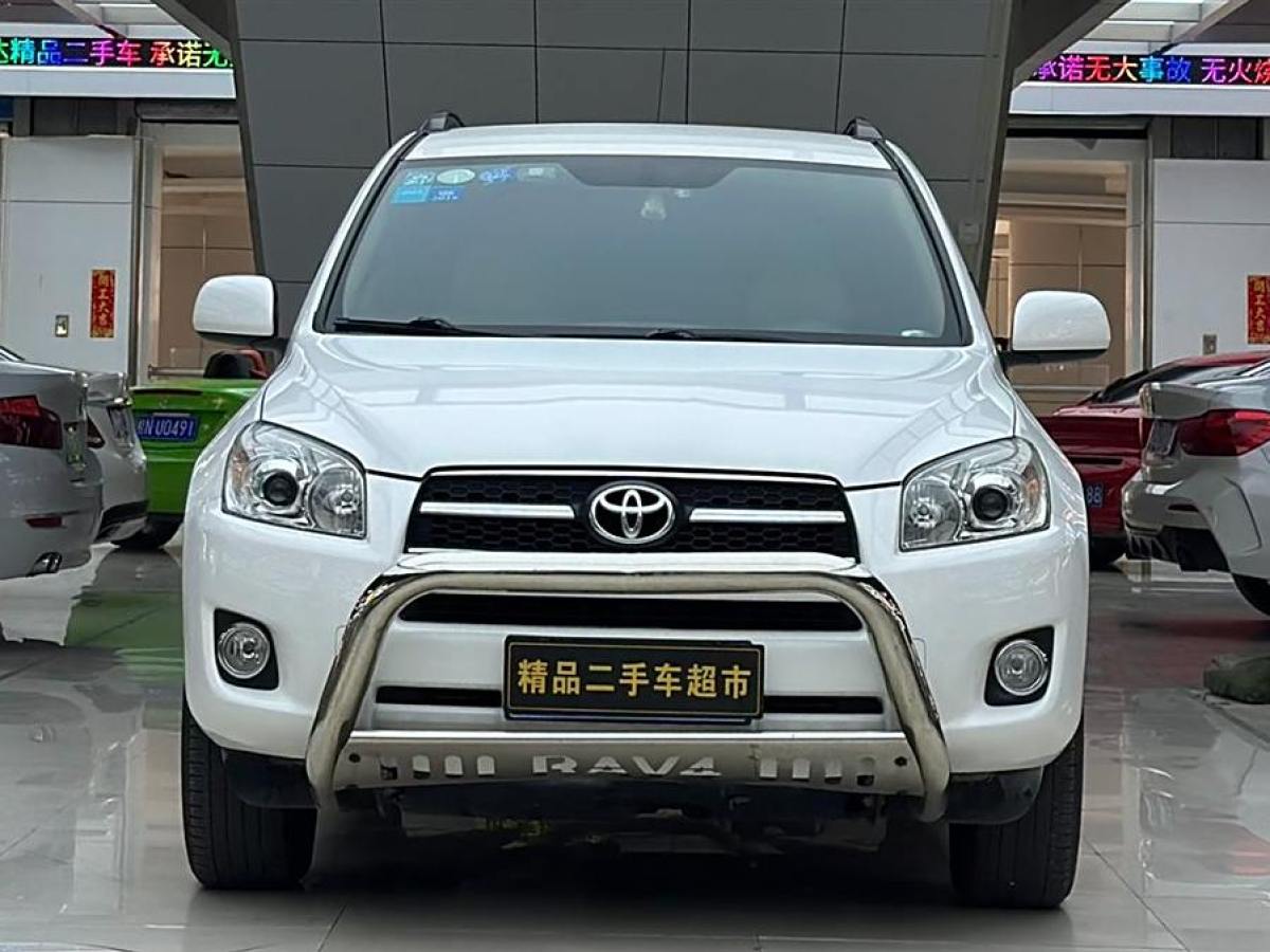 豐田 RAV4榮放  2011款 2.0L 自動經(jīng)典版圖片