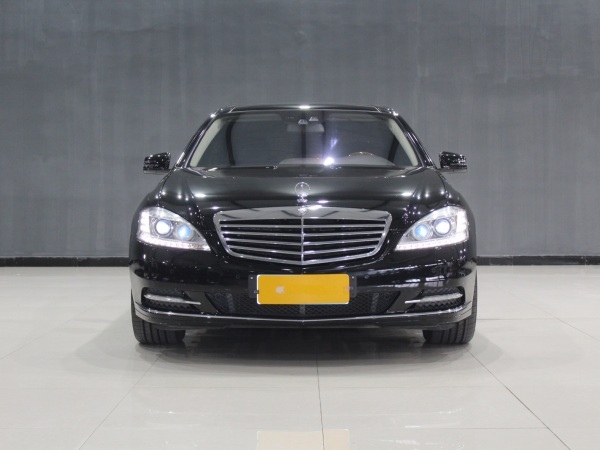 奔驰 奔驰S级  2010款 S 500 L 4MATIC