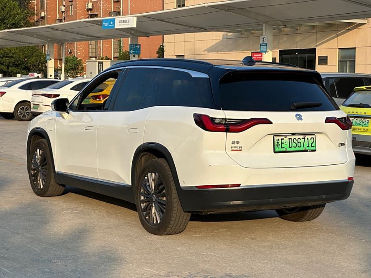 蔚來 ES8  2020款 580KM 基準(zhǔn)版 六座版圖片